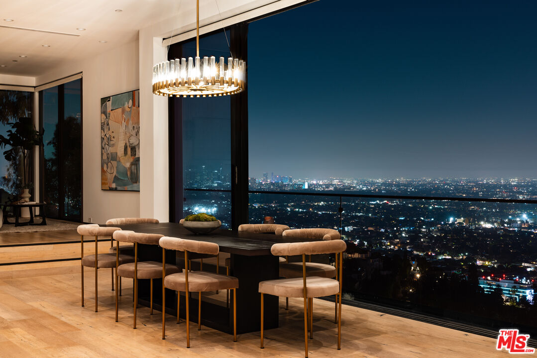 MLS #25614487 image #0