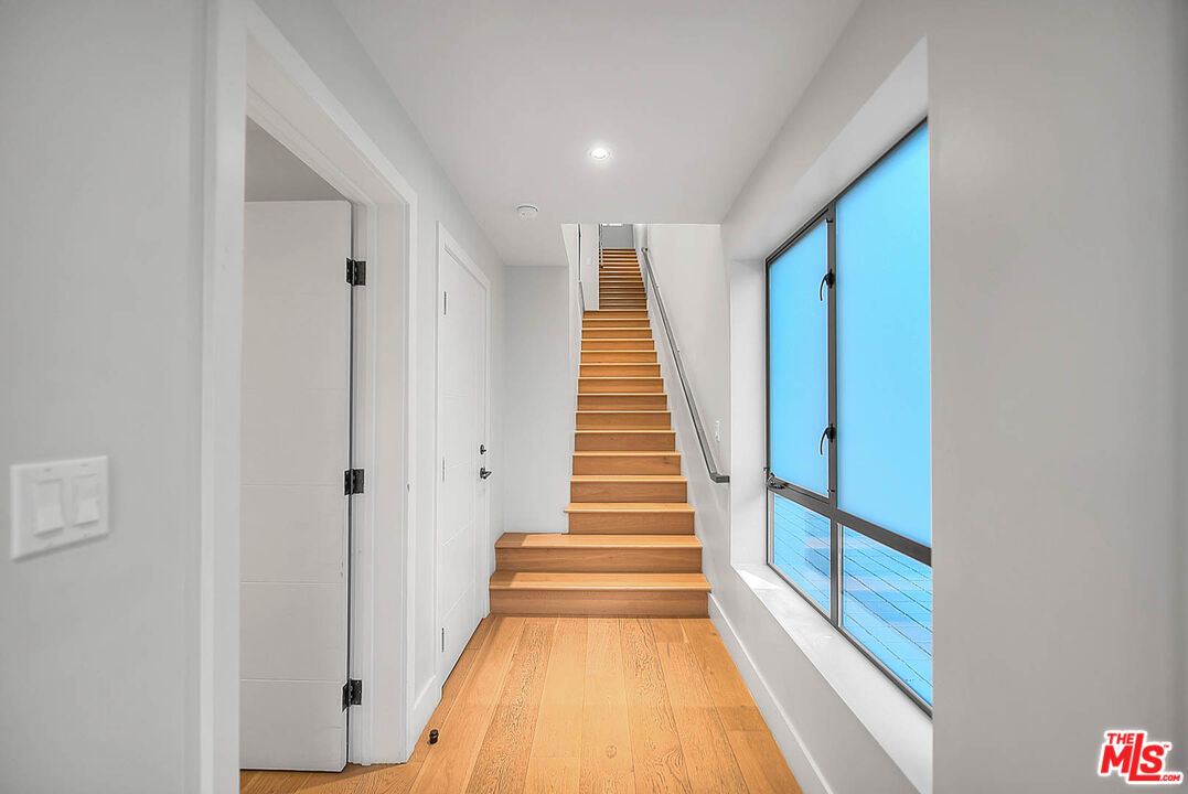 MLS #25614585 image #29