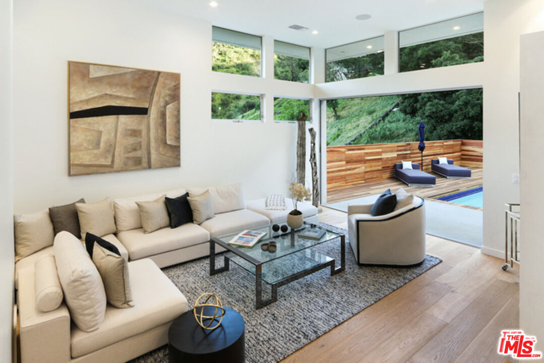 MLS #25614621 image #17