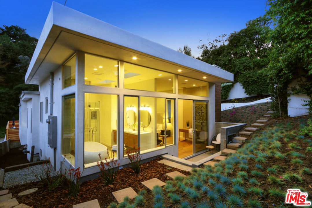 MLS #25614621 image #3