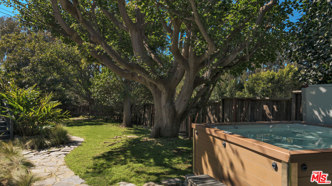 MLS #25614675 image #18