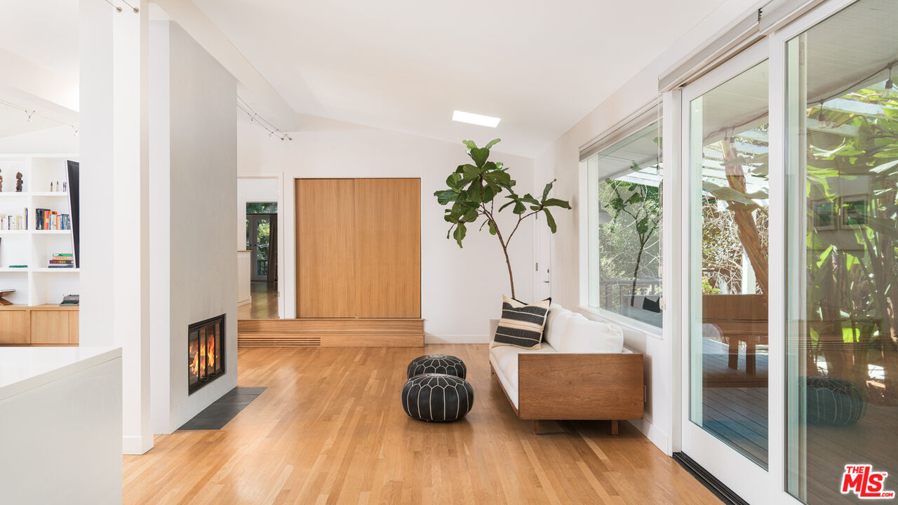 MLS #25614675 image #5