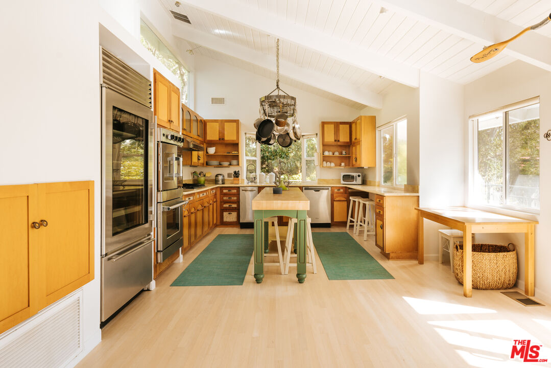 MLS #25614695 image #18