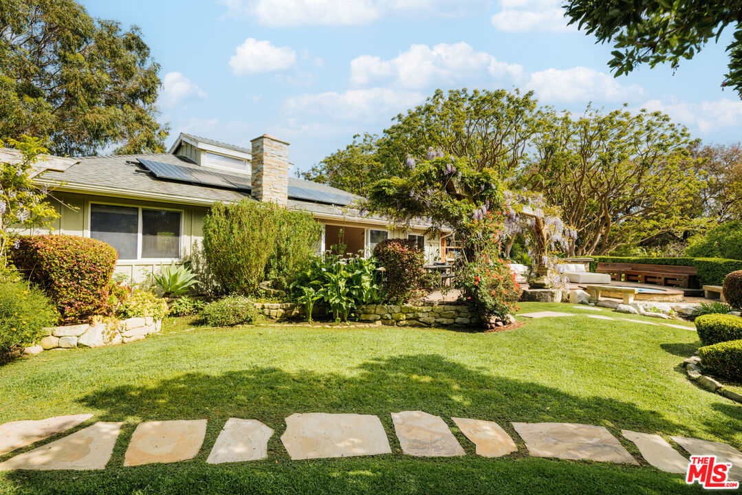 MLS #25614695 image #0