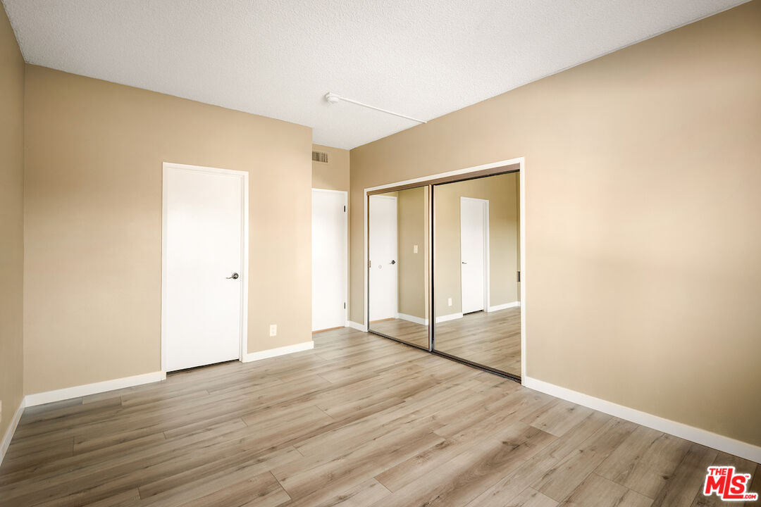 MLS #25614837 image #13