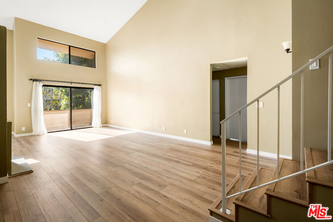 MLS #25614837 image #1