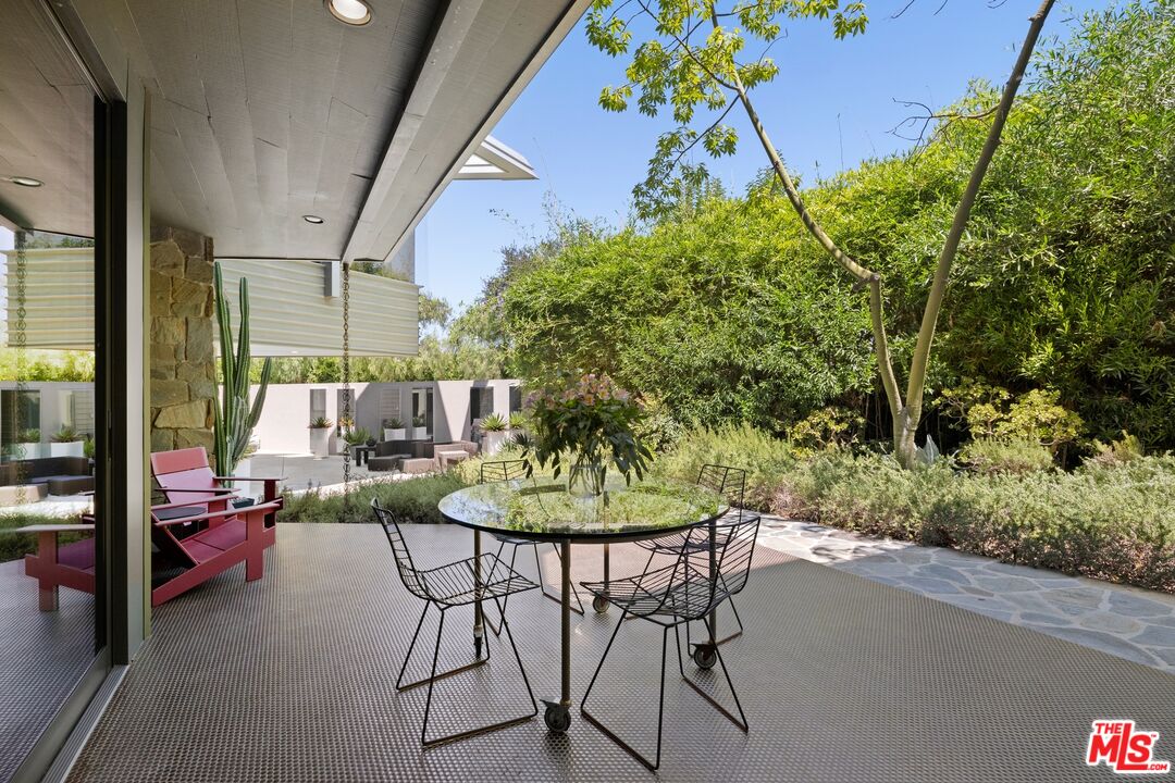 MLS #25614903 image #14