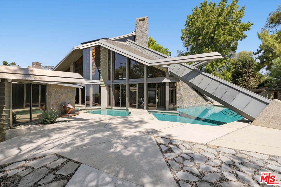 MLS #25614903 image #40