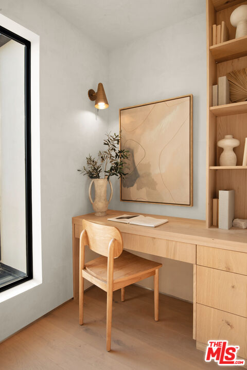 MLS #25614923 image #14