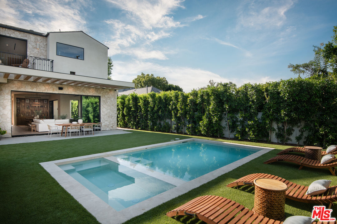 MLS #25614923 image #19