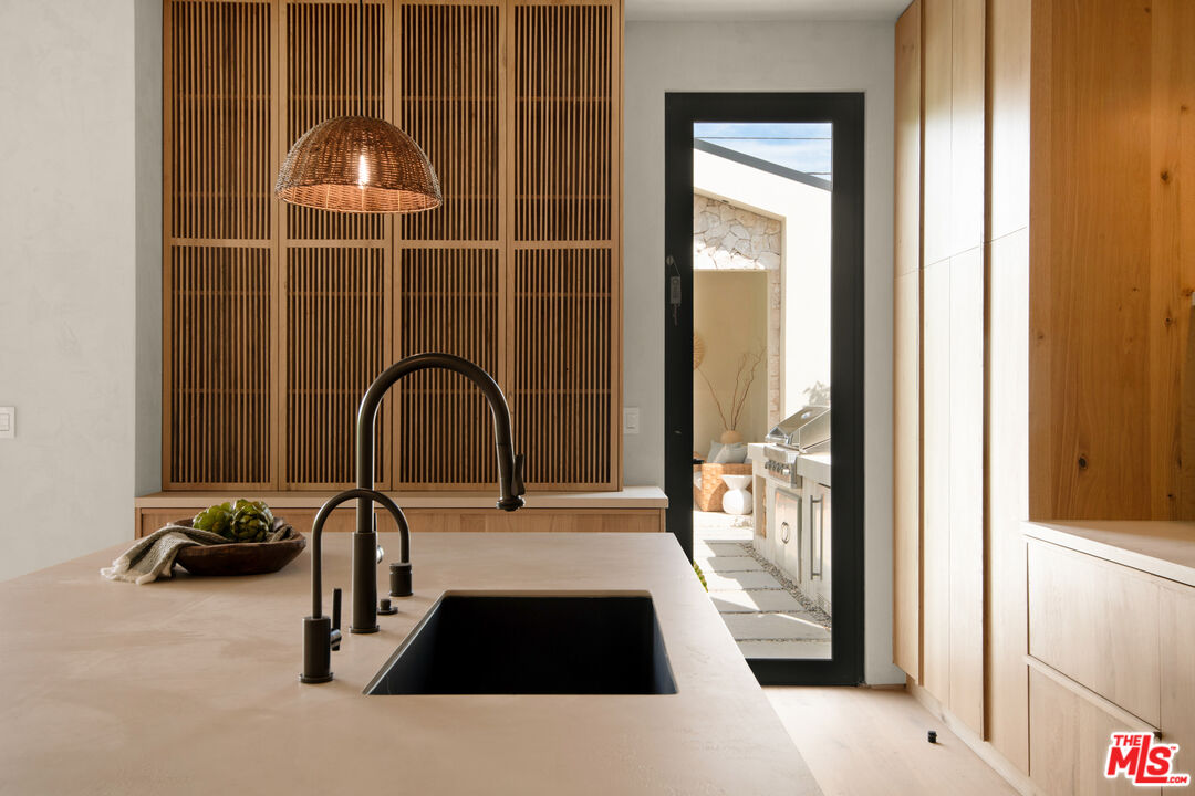 MLS #25614923 image #7