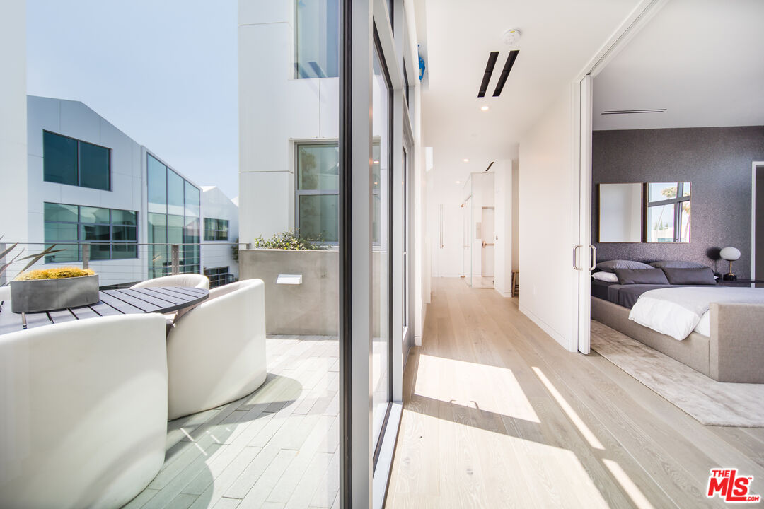 MLS #25614939 image #18