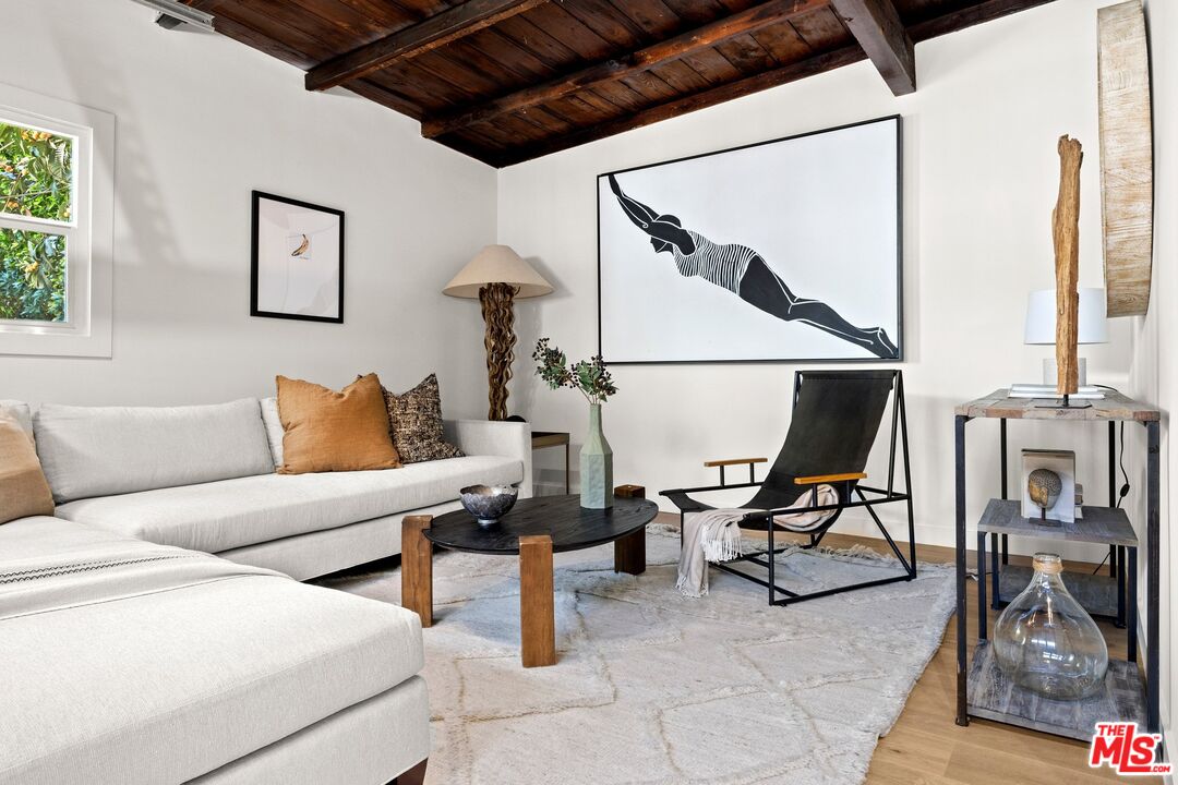 MLS #25614973 image #33