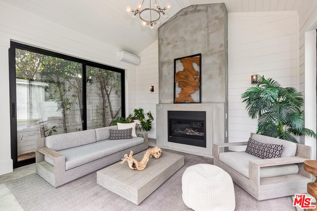 MLS #25614987 image #49