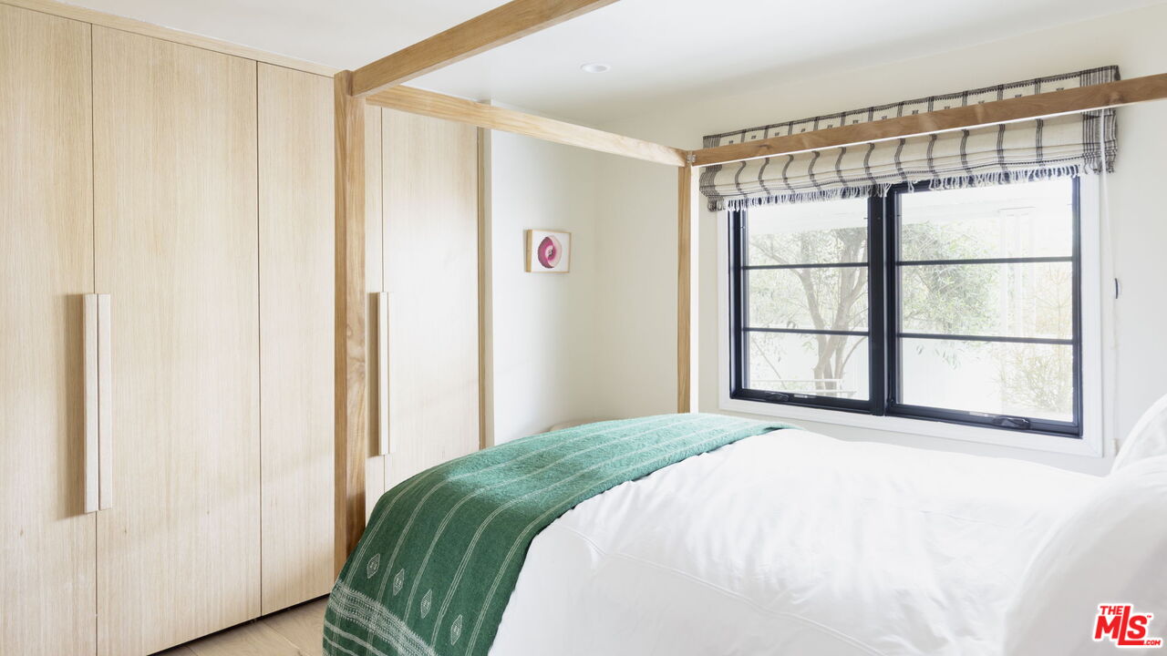 MLS #25614989 image #22