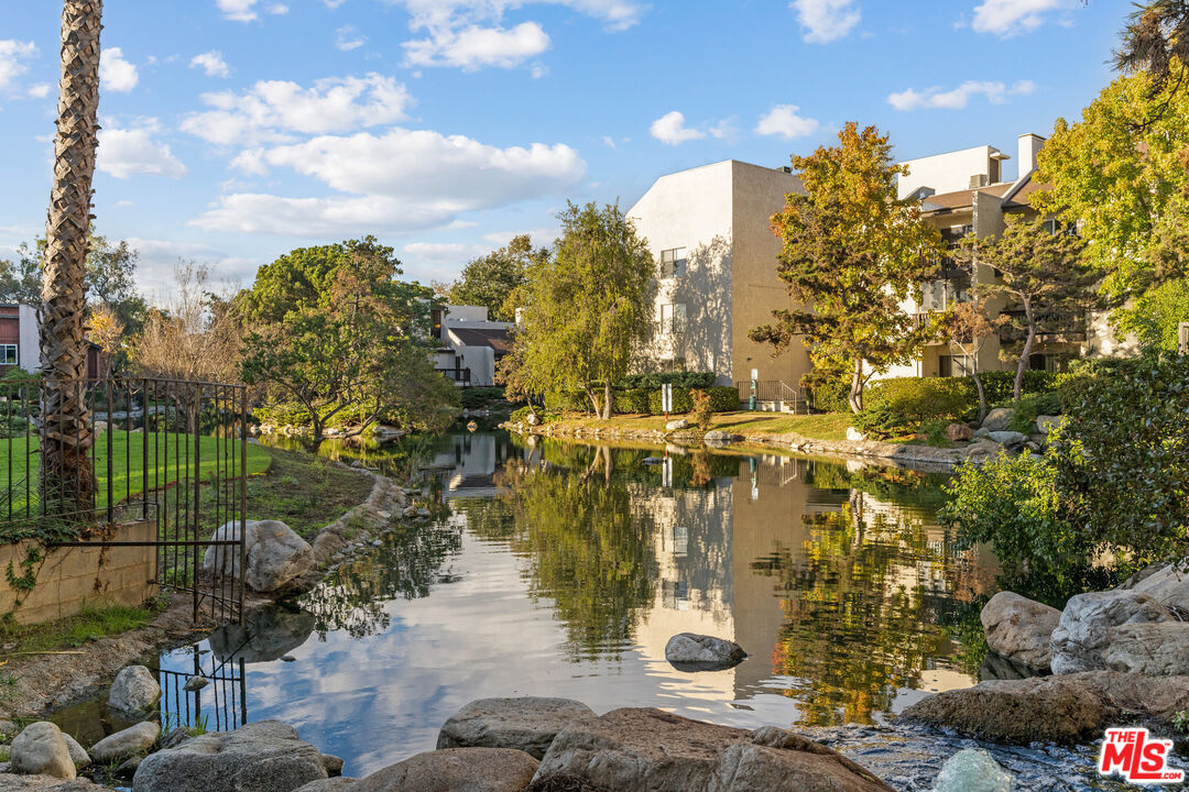 MLS #25615003 image #3