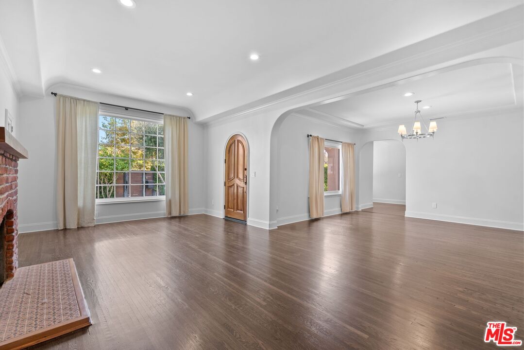 MLS #25615007 image #3