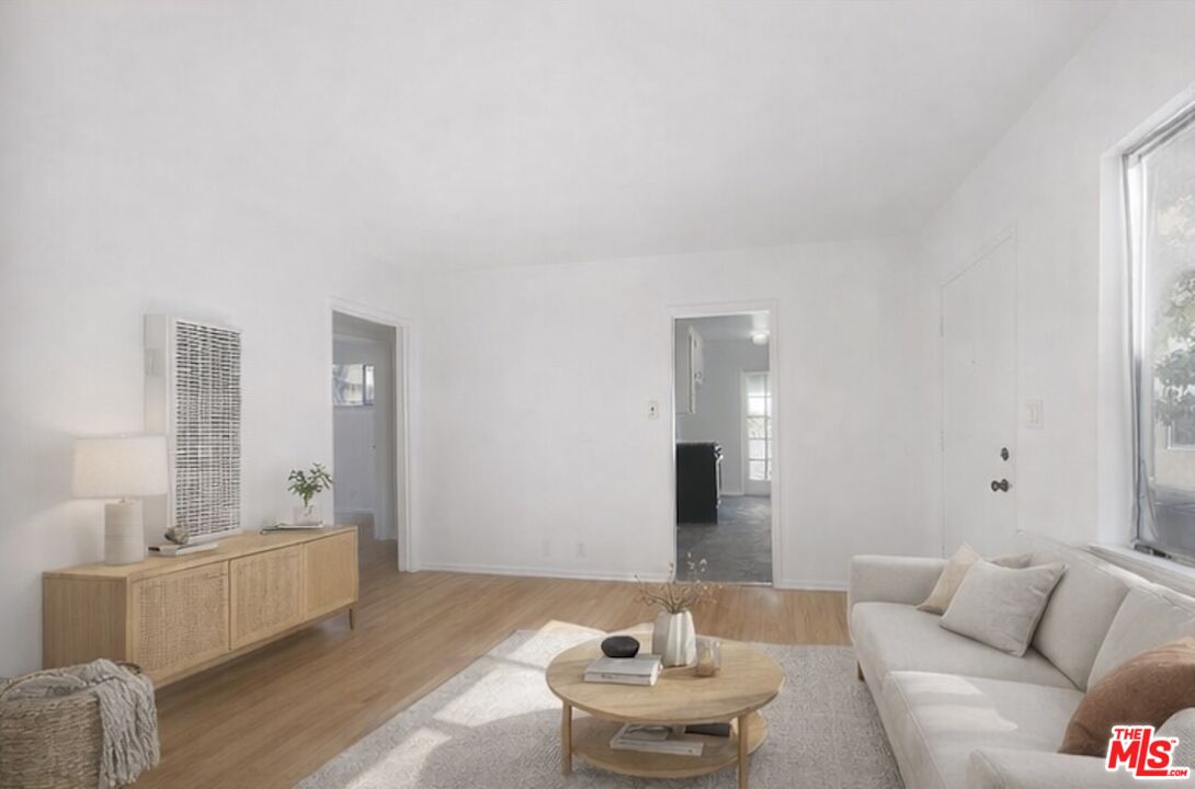 MLS #25615025 image #2