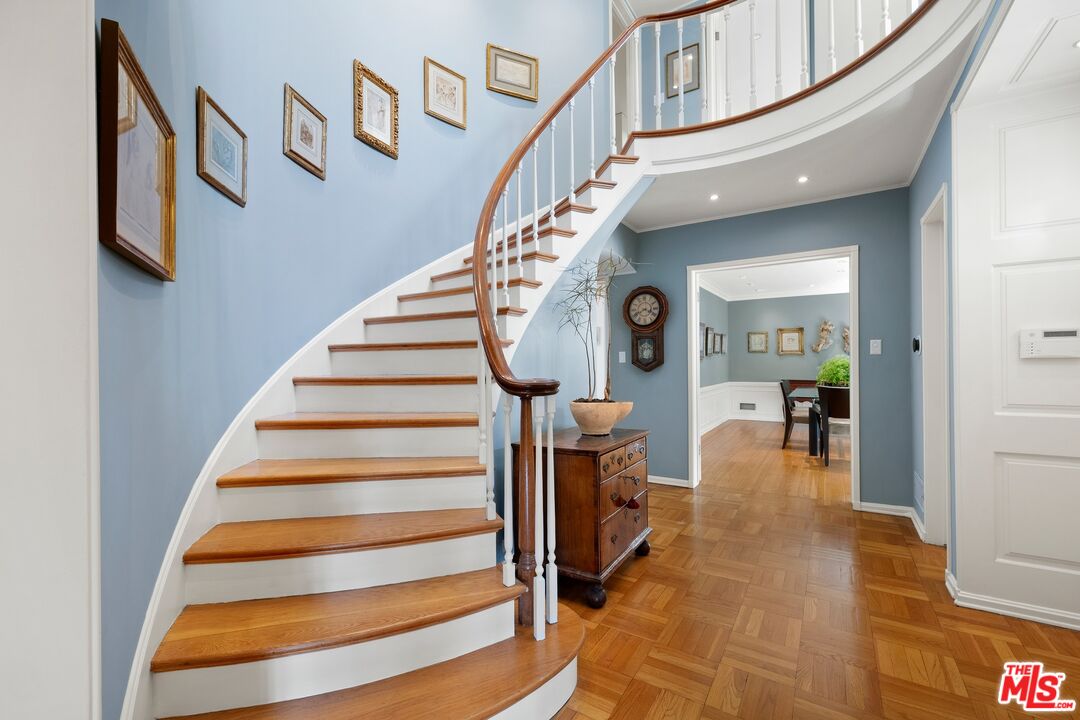 MLS #25615053 image #9