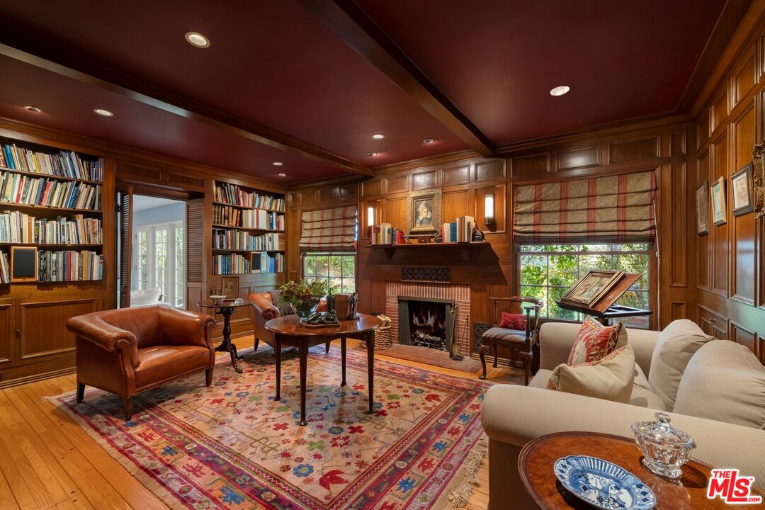 MLS #25615053 image #3