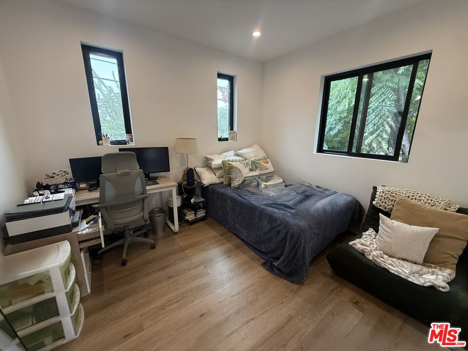 MLS #25615113 image #17