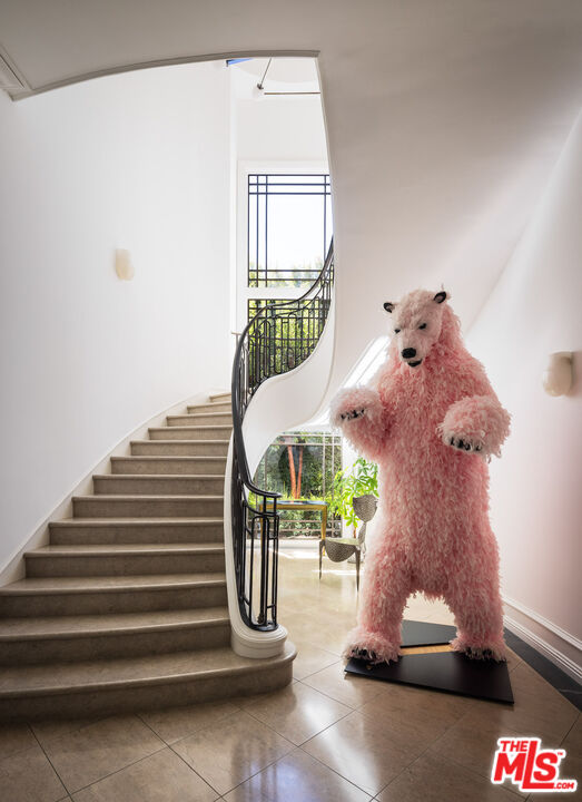 MLS #25615191 image #2