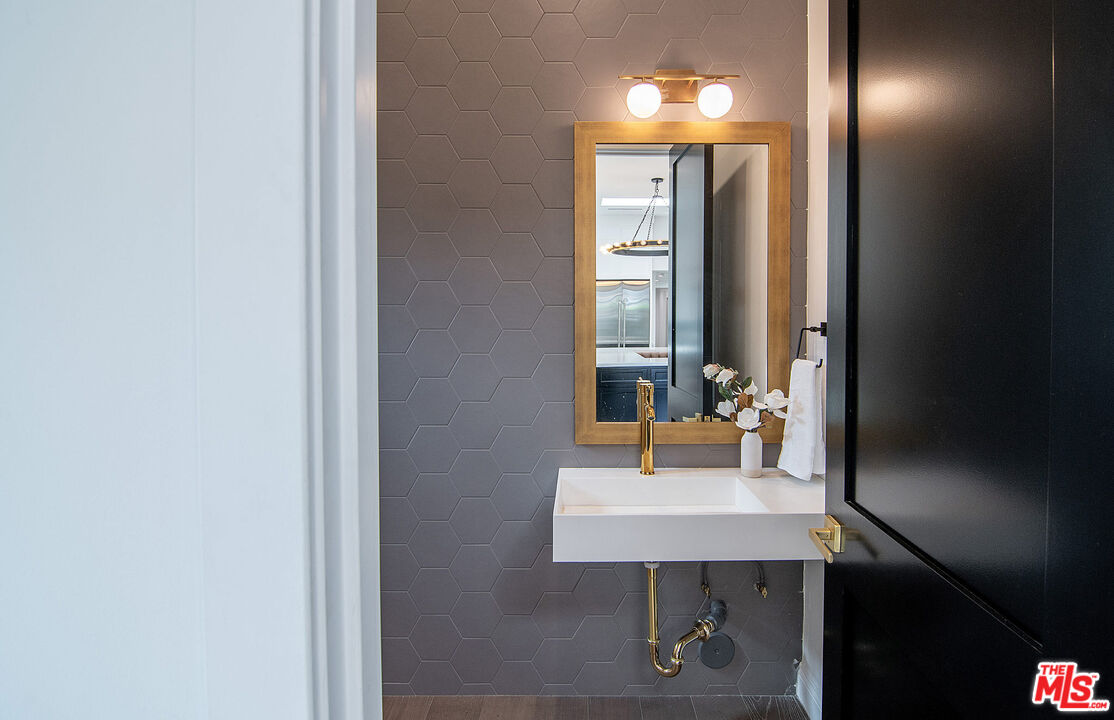 MLS #25615255 image #4