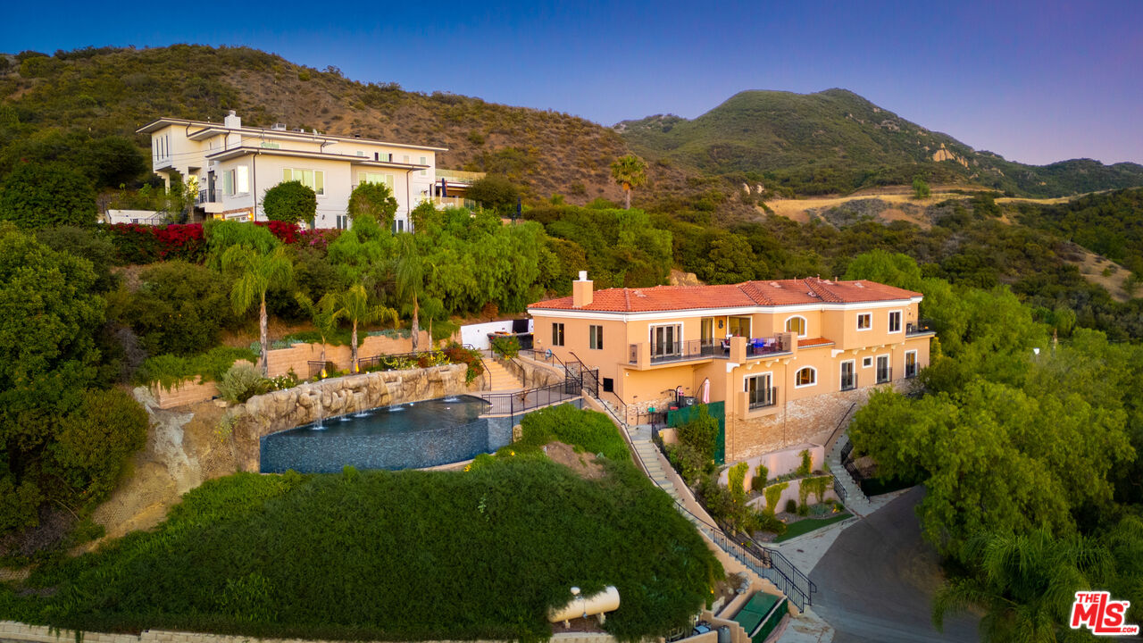 MLS #25615273 image #23