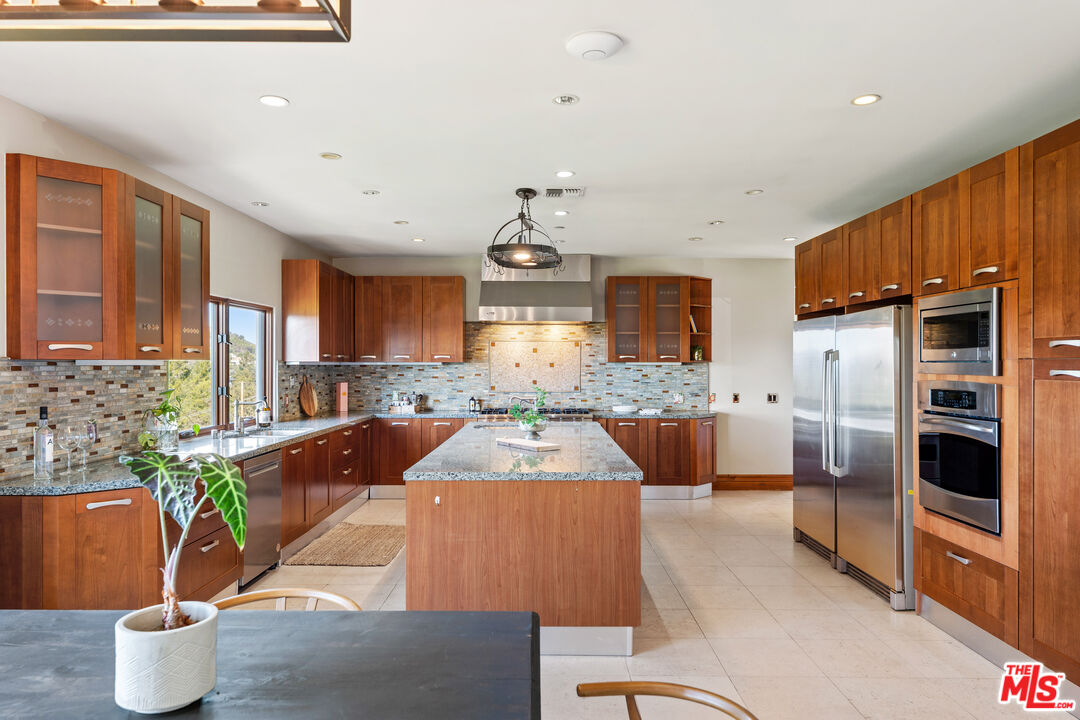 MLS #25615273 image #7