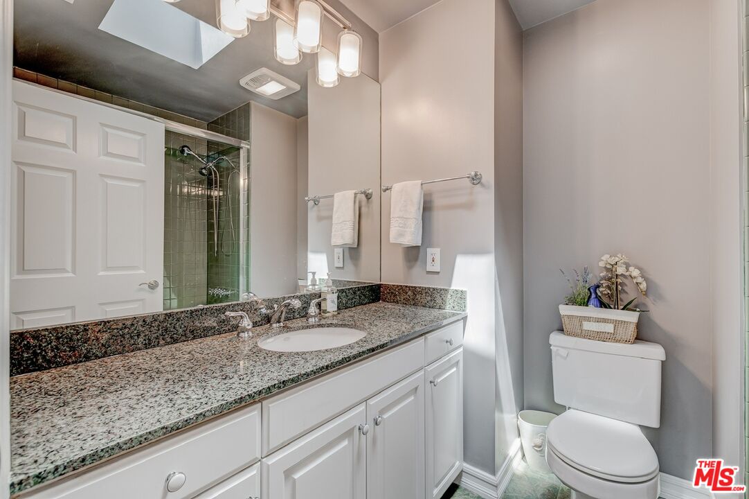 MLS #25615281 image #17