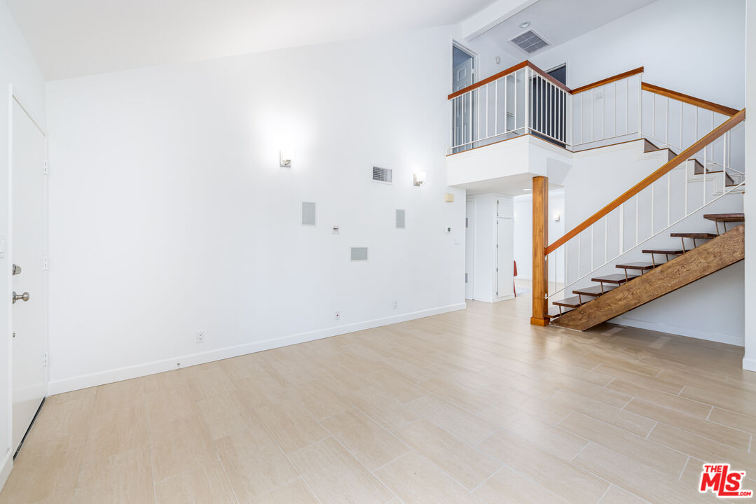 MLS #25615313 image #10