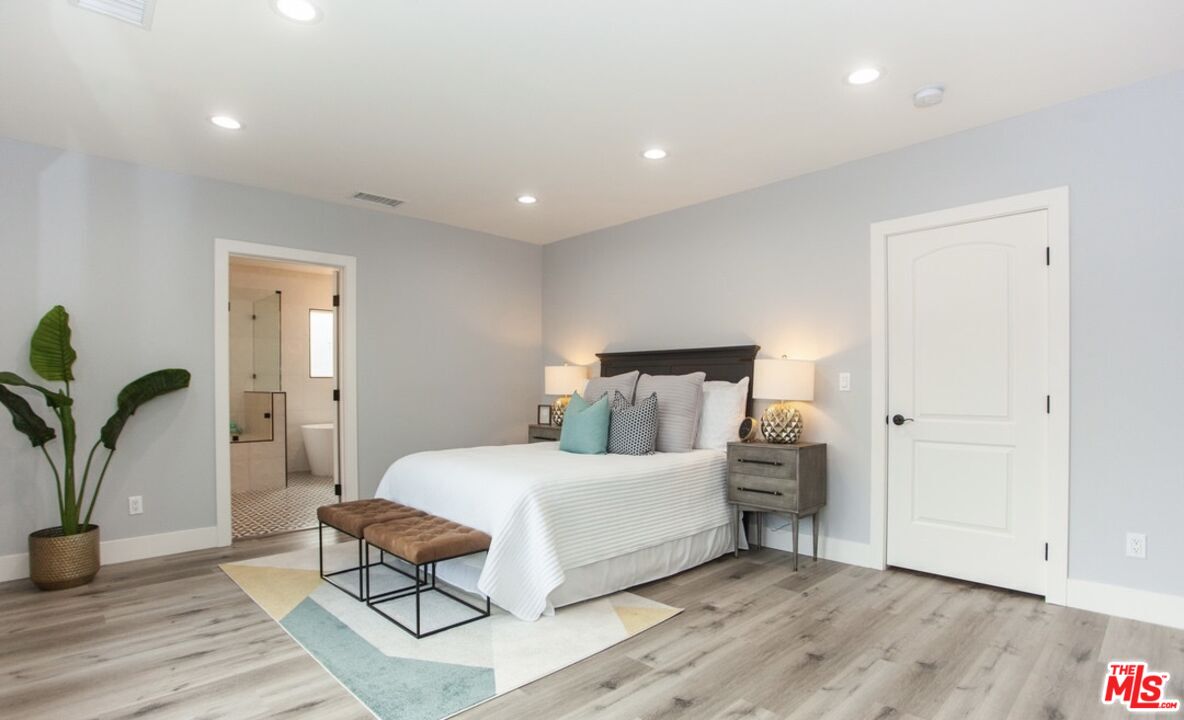 MLS #25615319 image #15