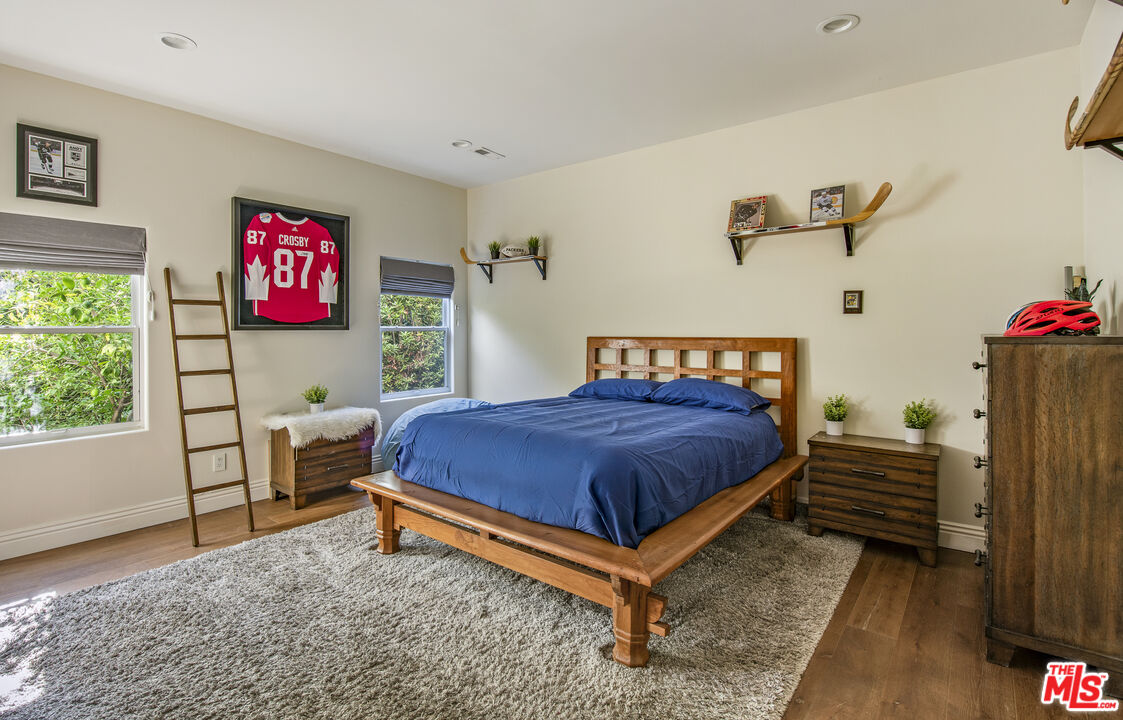 MLS #25615329 image #19