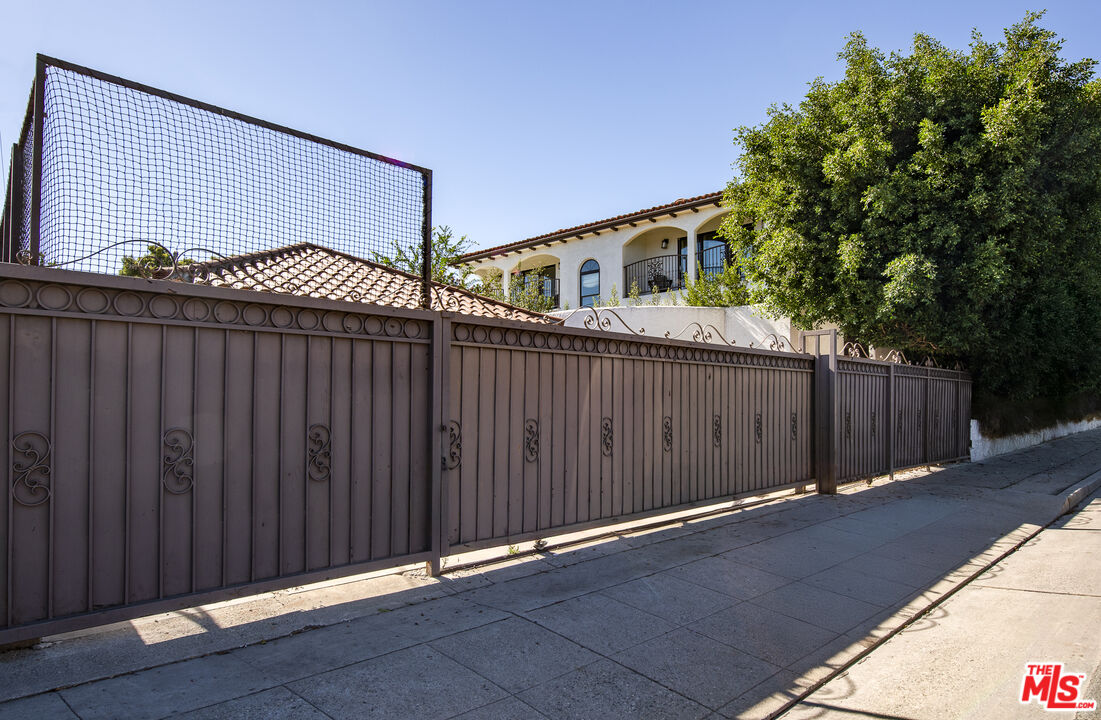 MLS #25615329 image #26