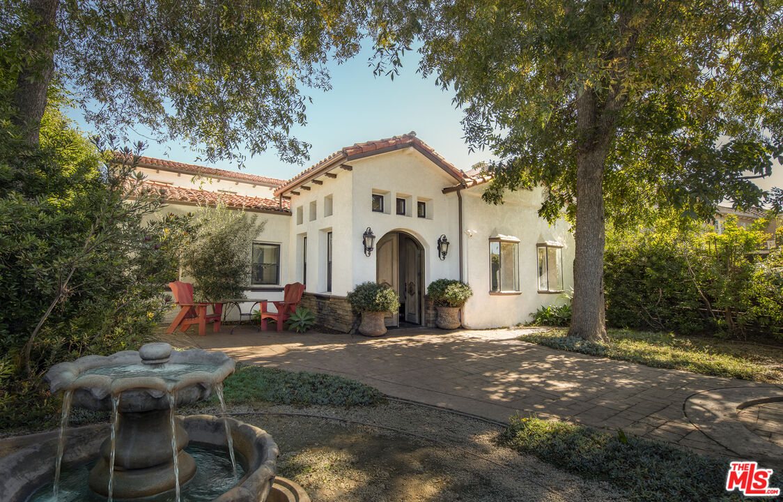 MLS #25615329 image #2