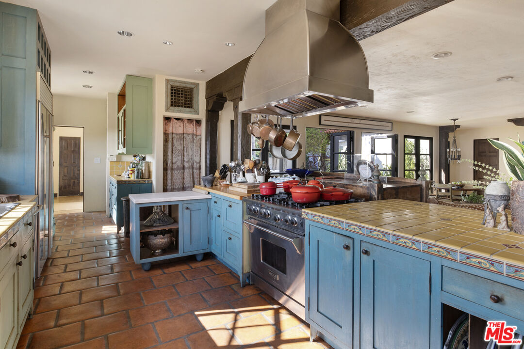 MLS #25615369 image #8