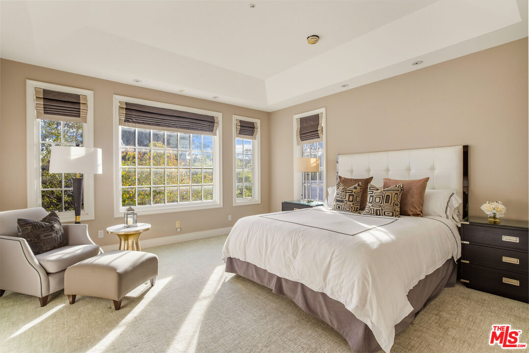 MLS #25615389 image #21