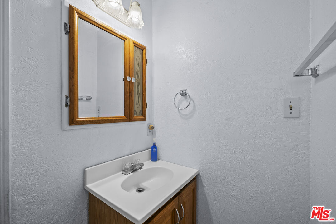 MLS #25615427 image #15