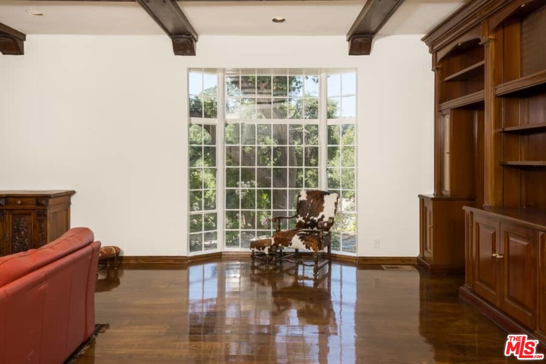 MLS #25615483 image #10