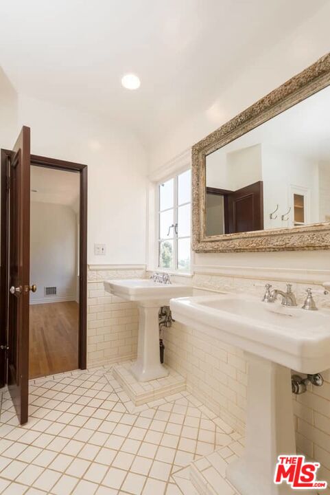 MLS #25615483 image #29