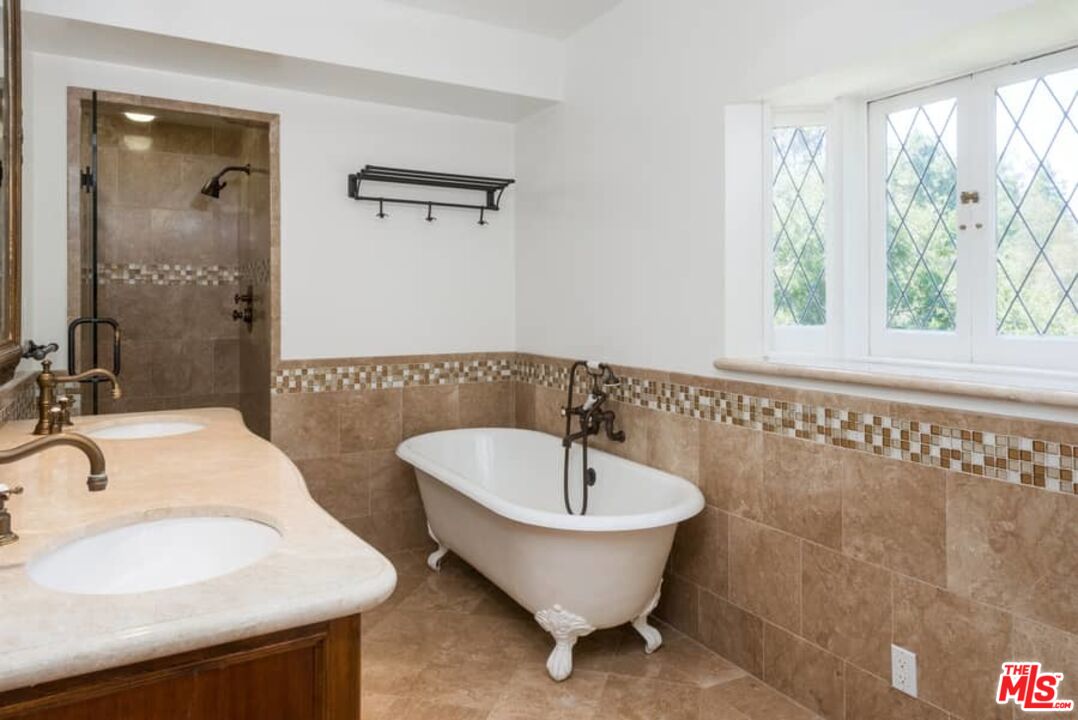 MLS #25615483 image #35