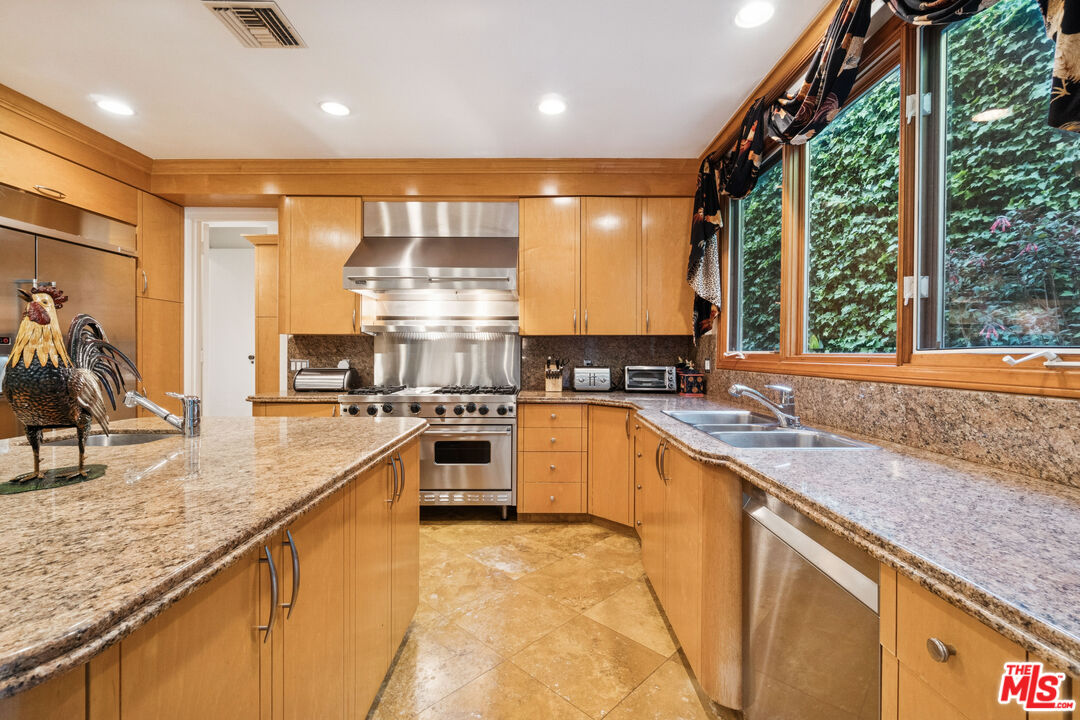 MLS #25615495 image #26