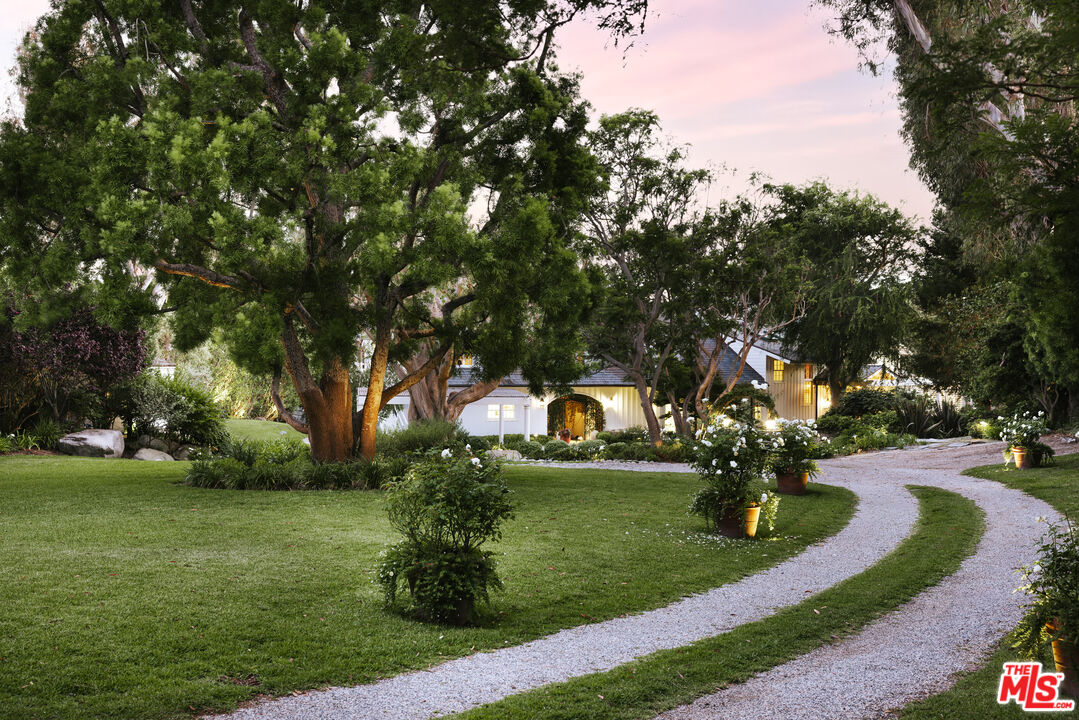 MLS #25615531 image #23