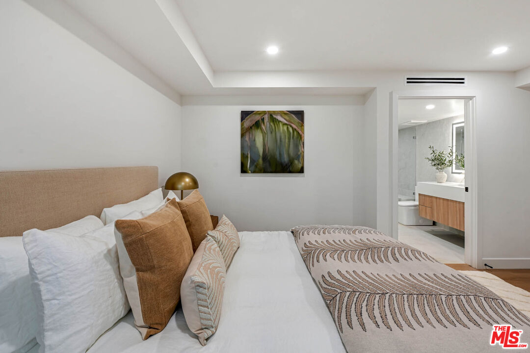 MLS #25615535 image #9