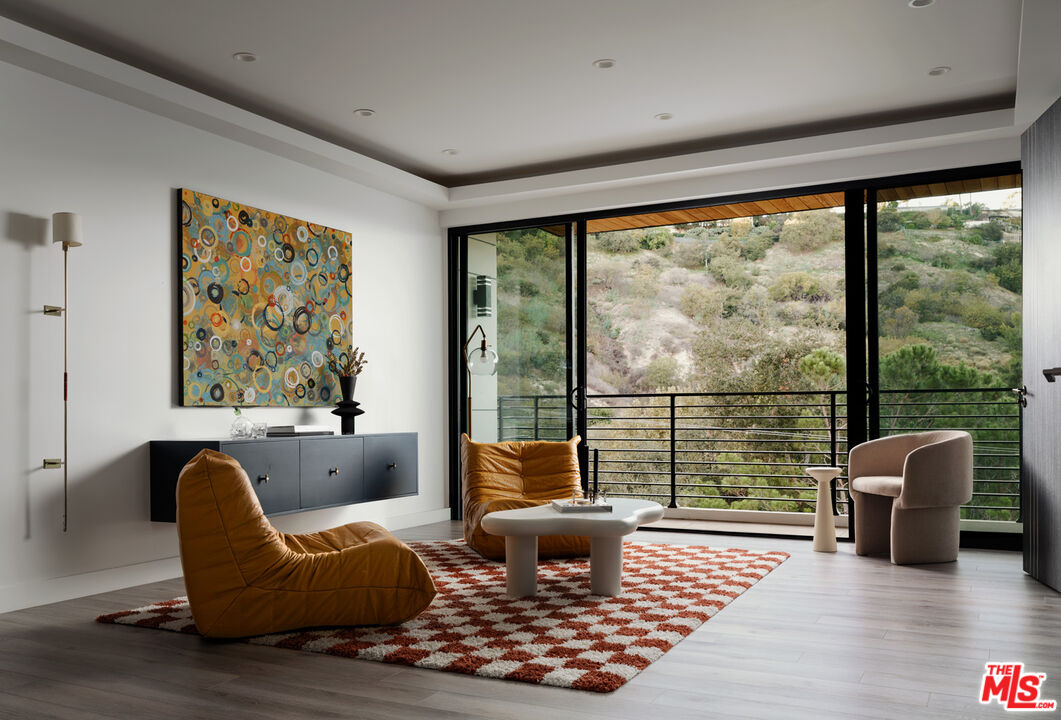 MLS #25615609 image #22