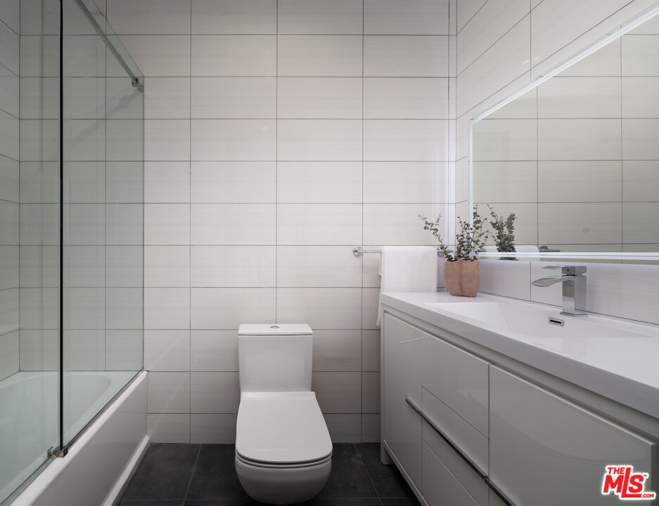 MLS #25615609 image #25