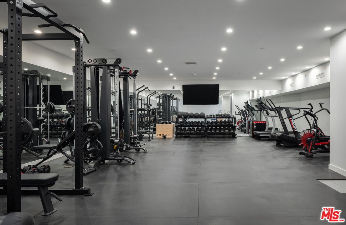 MLS #25615609 image #32