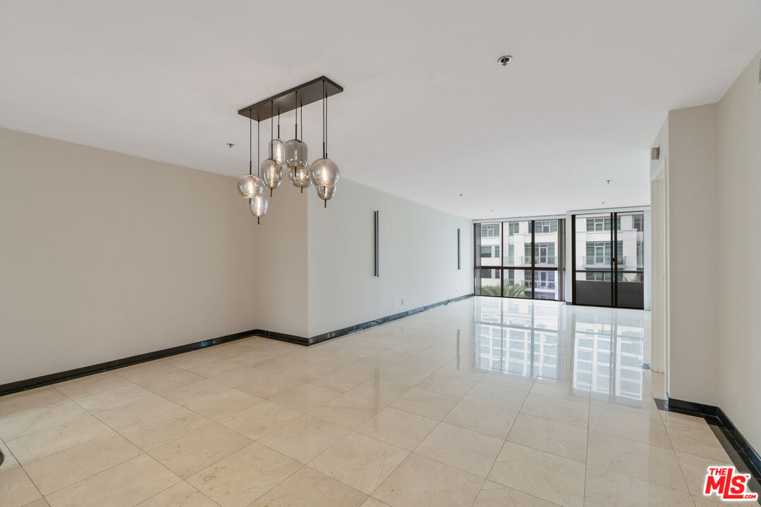 MLS #25615699 image #3