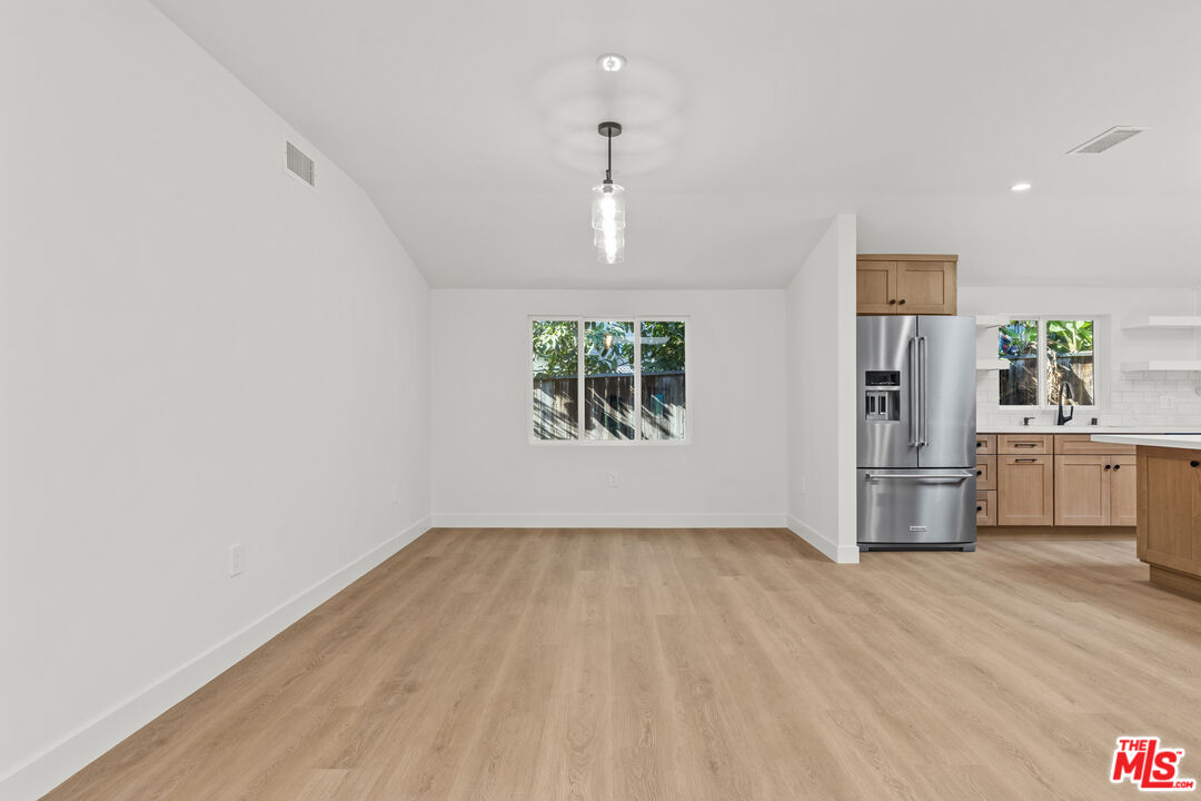 MLS #25615703 image #10