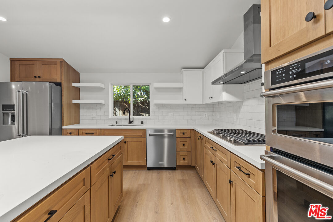 MLS #25615703 image #1